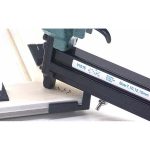 Chiodatrice pneumatica per cornici a V